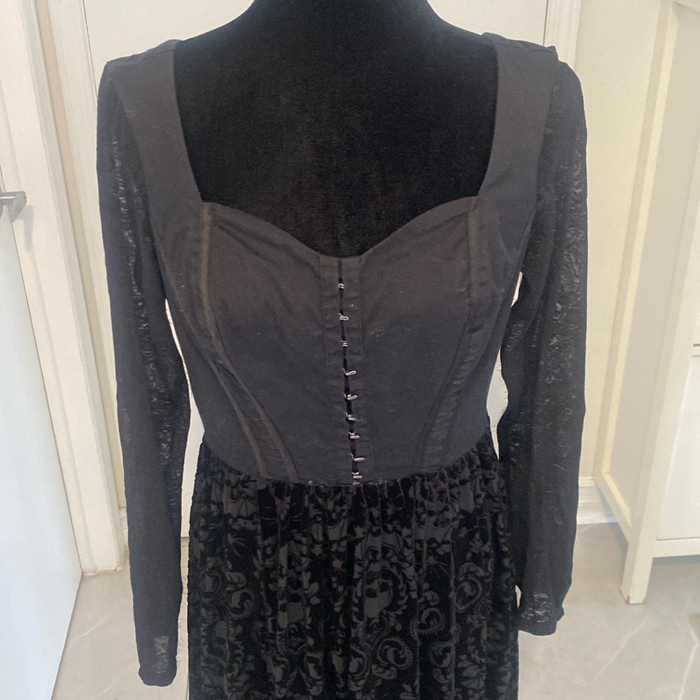 Black Lace High-Low Black Velvet Corset Midi Goth Dress Size 11 - Picture 4 of 17